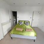 London Home Near Central London