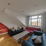 London Home Near Central London
